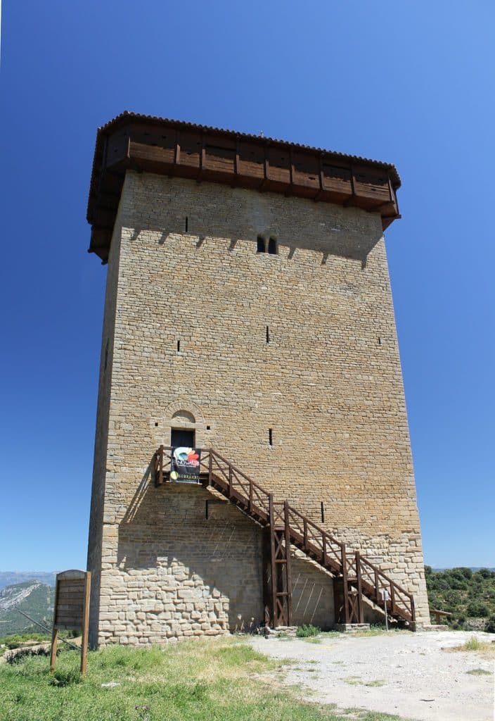 Torre del castillo de Abizanda