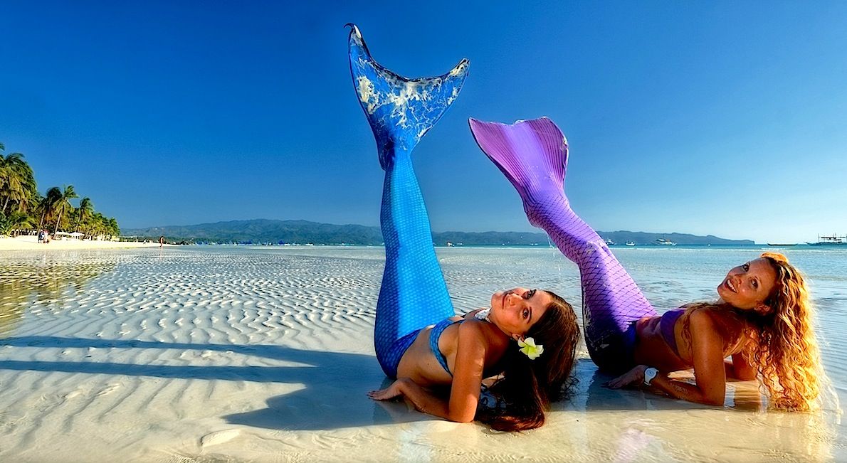 Niñas Que Se Convierten En Sirenas