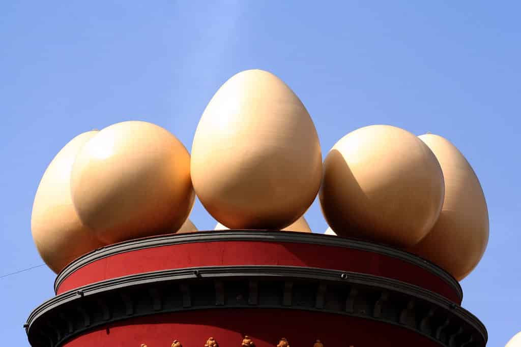 Dalí - Juego de Tronos, Girona