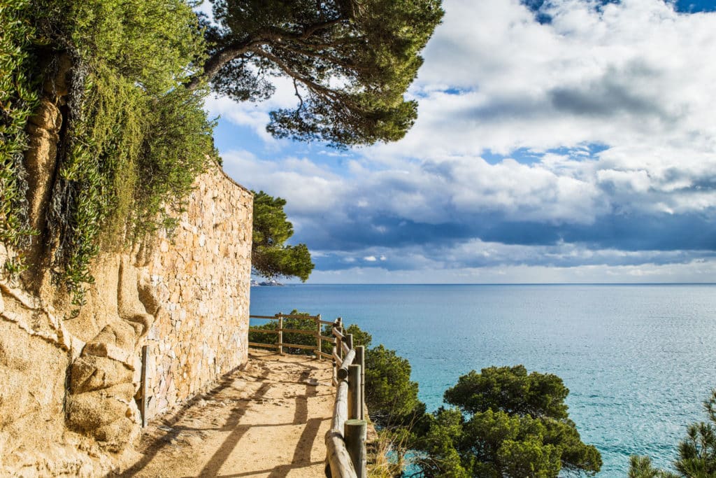 Camí de Ronda de Calonge, caminos de Ronda en Cataluña