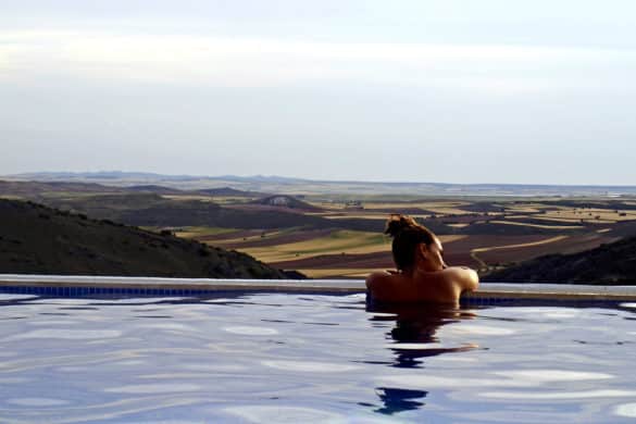 En verano, el turismo rural da ventaja a los alojamientos con piscina