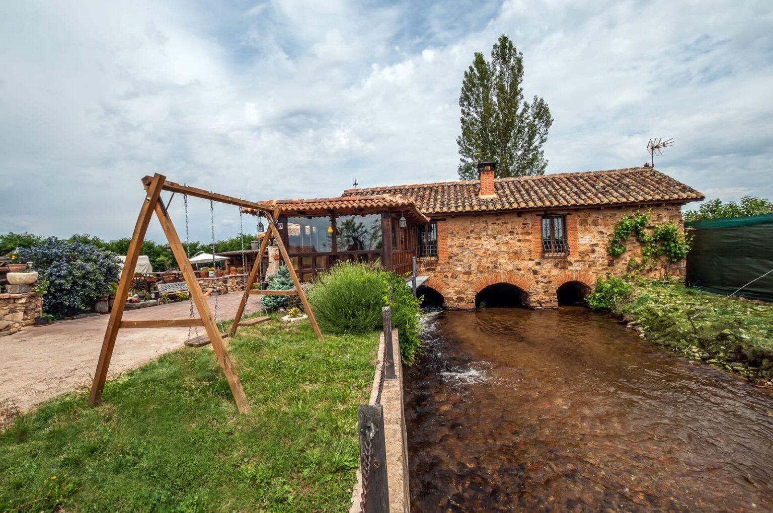 20 casas rurales con su propio parque infantil