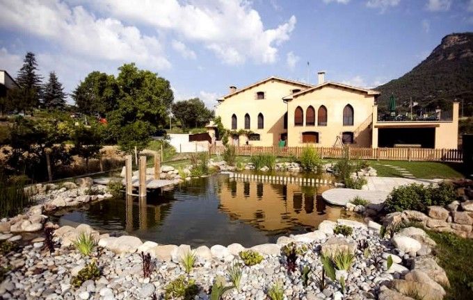 Cómo construir una piscina natural en tu casa rural