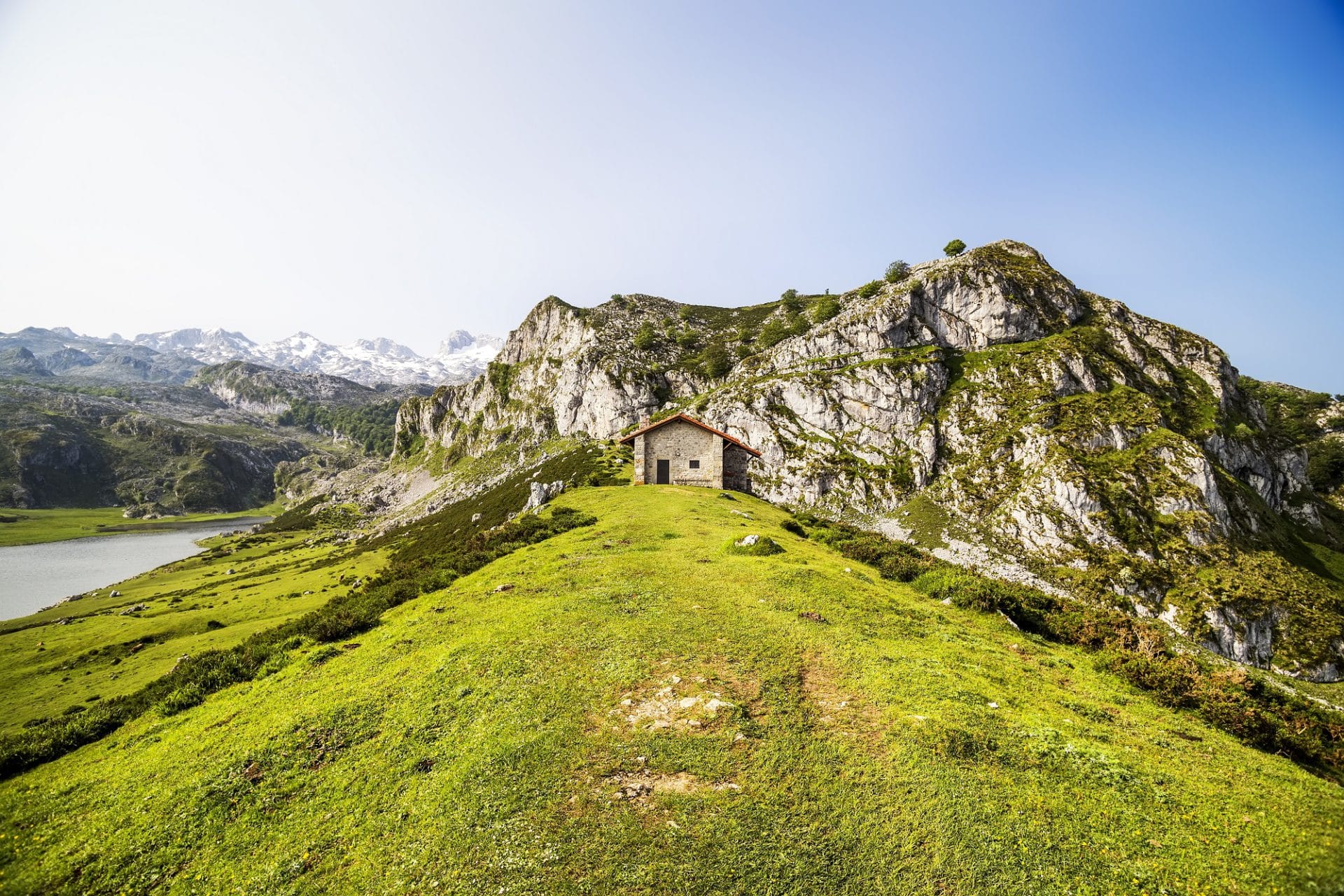 10 fotos para desear ir a Cangas de Onís