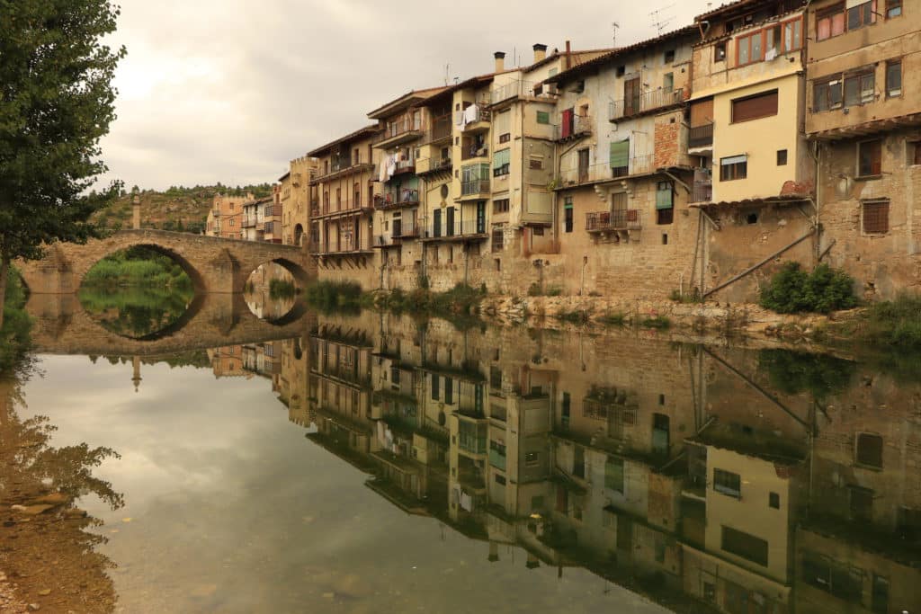 Río Matarrana a su paso por Valderrobre, La Matarraña (Teruel)