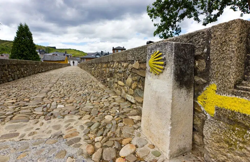 Puente Romano de Molinaseca en El Bierzo. León. Por AdrianNunez
