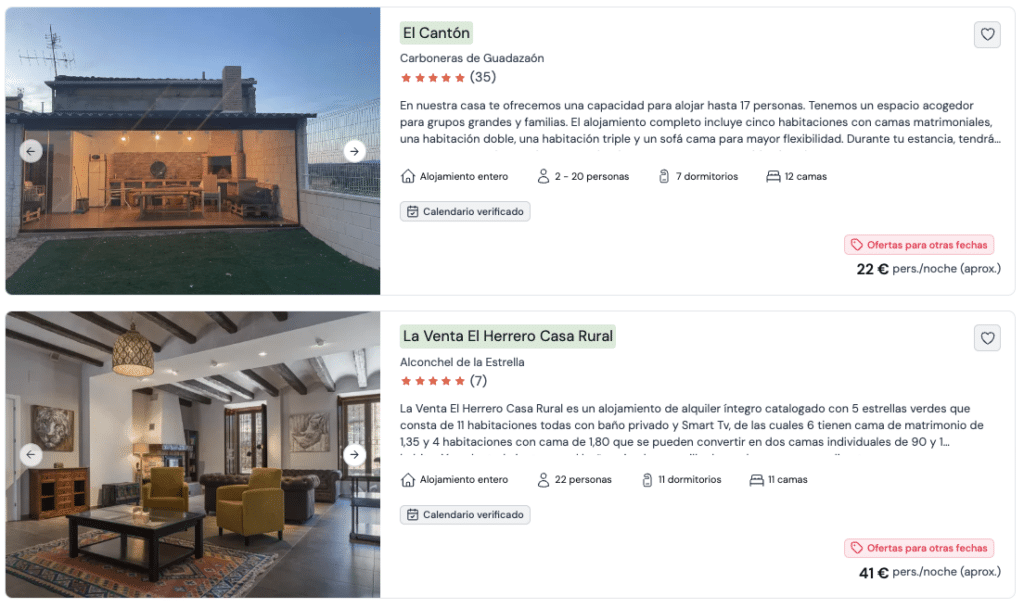 Dos anuncios de alojamientos rurales en España: el primero muestra un patio moderno con luces y asientos, calificado con 4,5 estrellas, por 22€/noche. El segundo muestra un acogedor salón con decoración rústica, valorado con 5 estrellas, por 41€/noche.