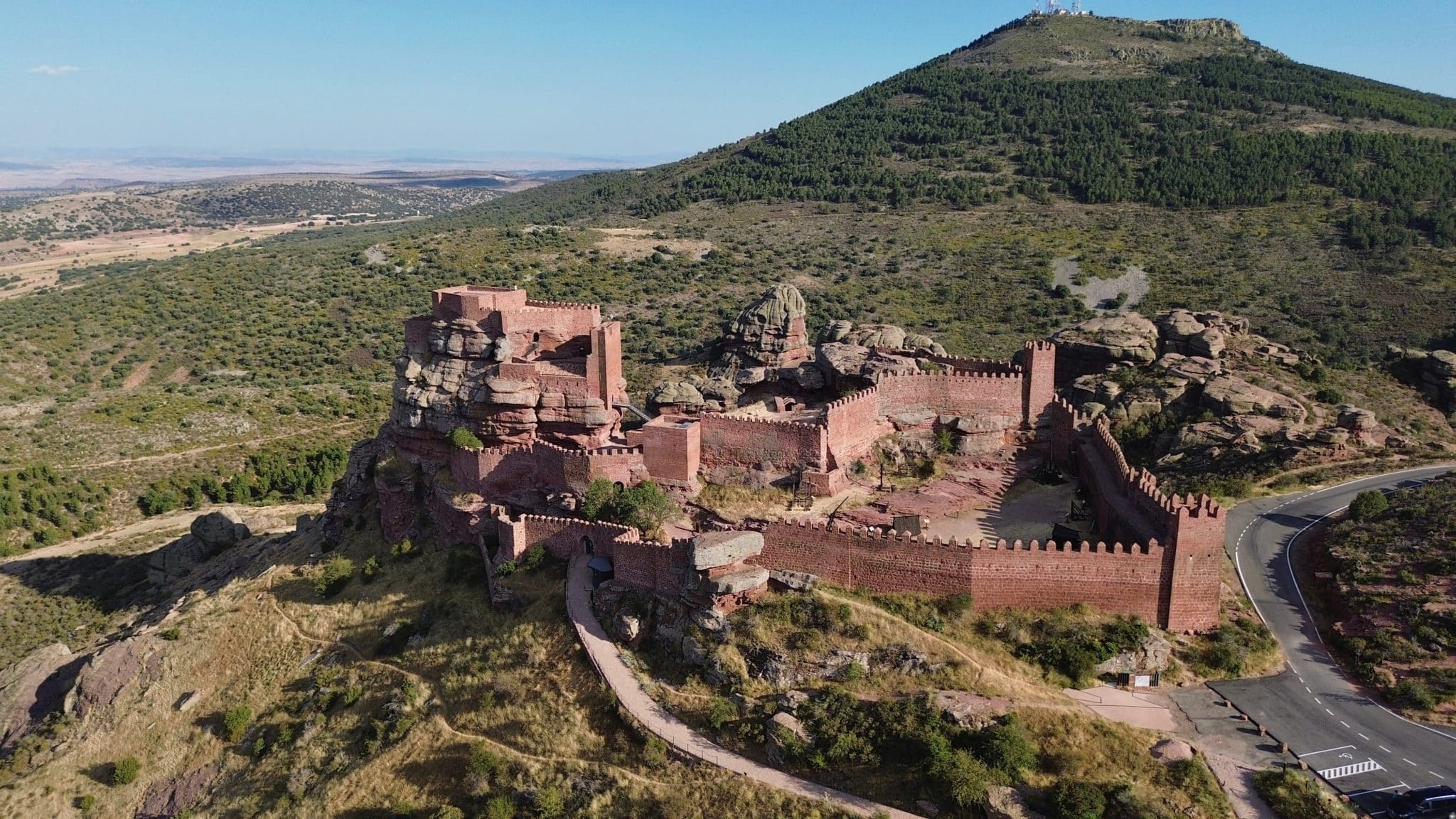 Castillo de Peracense. Por: ClemMT