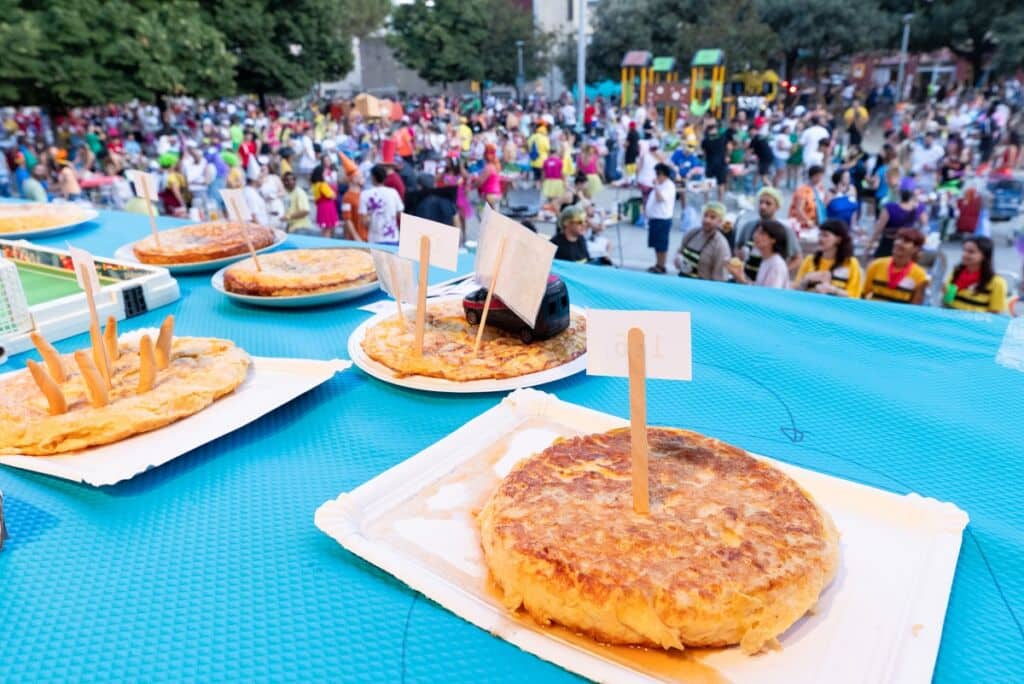 Concurso de tortillas en Canovelles (Barcelona).