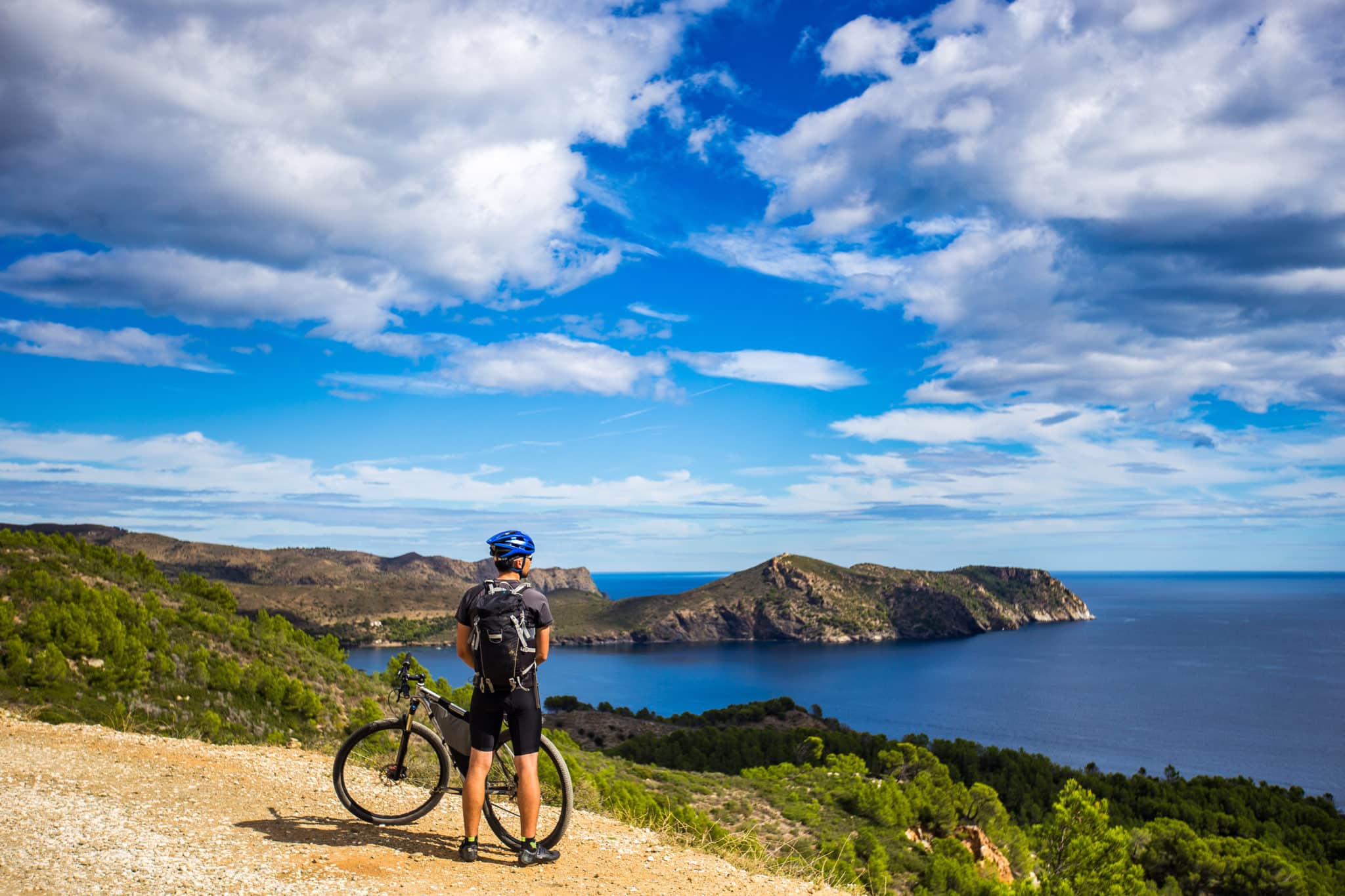 BTT en Cataluña en primavera. Por: Elizaveta
