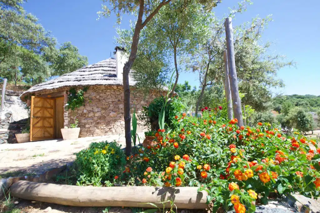 Casa rural Los Chozos, en Cazalla de la Sierra (Sevilla)
