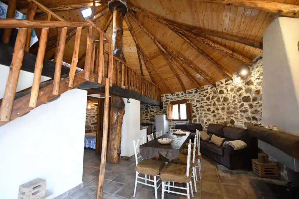 Casa rural Los Chozos, en Cazalla de la Sierra (Sevilla)