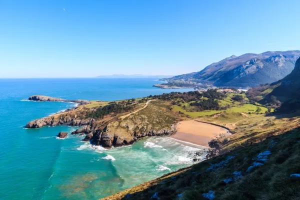 Pueblos de Cantabria con playa. Por bonilla1879
