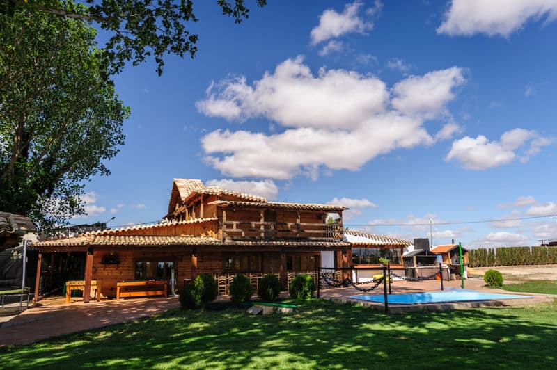 Top 5 de las Comunidades Autónomas con mayor ocupación veraniega en turismo rural