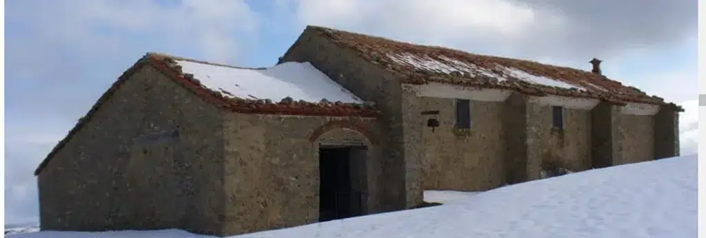 Ermita de San Pablo, en Camarena de la Sierra (Teruel). Foto Ayuntamiento de Camarena de la Sierra.