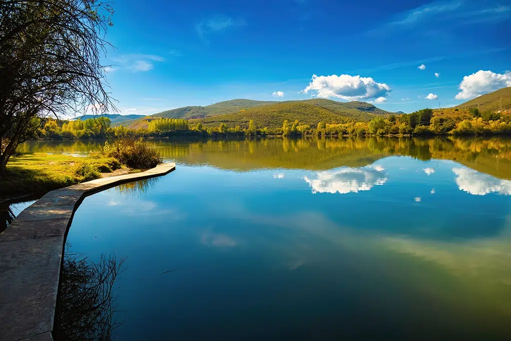 Lago de Carucedo, junto a Las Médulas (León).