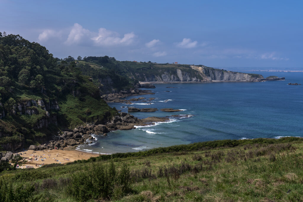 Playa de la Ñora en Asturias. Por Guillermo Gutierrez/Wirestock