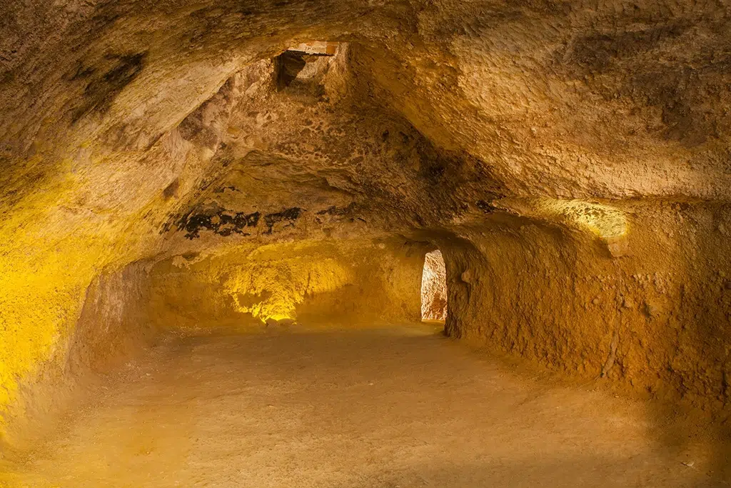 Cuevas de la Villa, en Requena (Valencia).