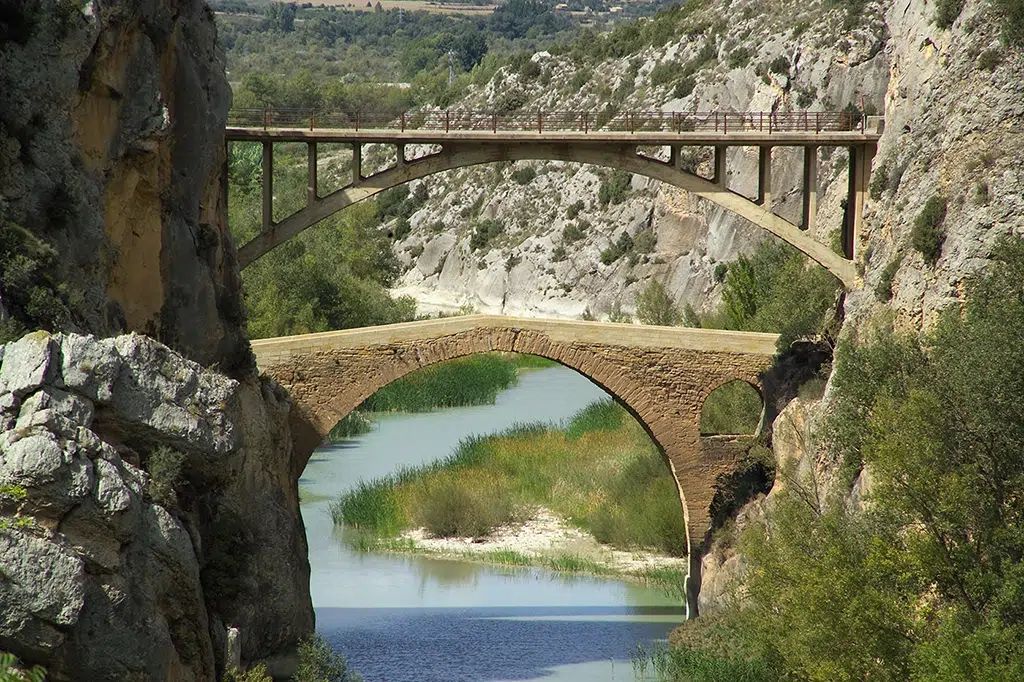 Puente del Diablo de Olvena (Huesca).