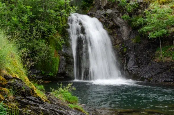 Cascada El Saltón en Redipuertas, León