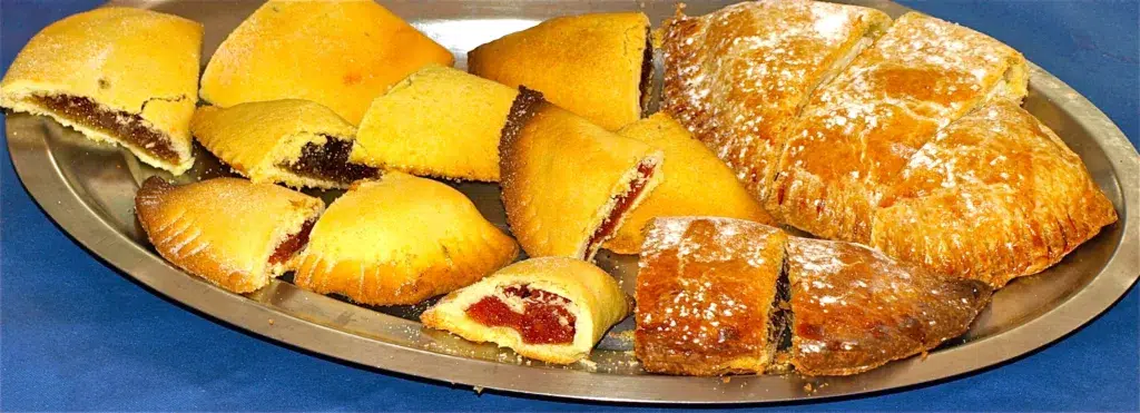 Robiols, dulces típicos de Semana Santa en Mallorca. Por Chixoy.