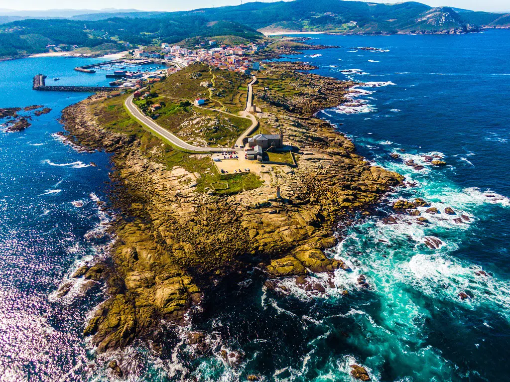 Muxía, Santuario da virxen da Barca