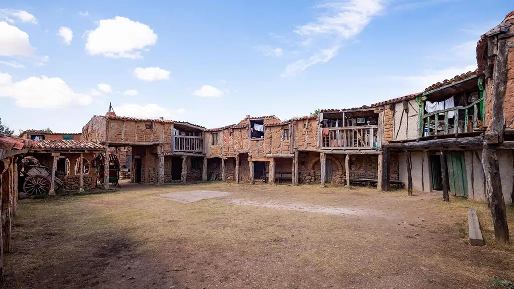 Parques temáticos rurales: Territorio Artlanza, en Quintanilla del Agua (Burgos).