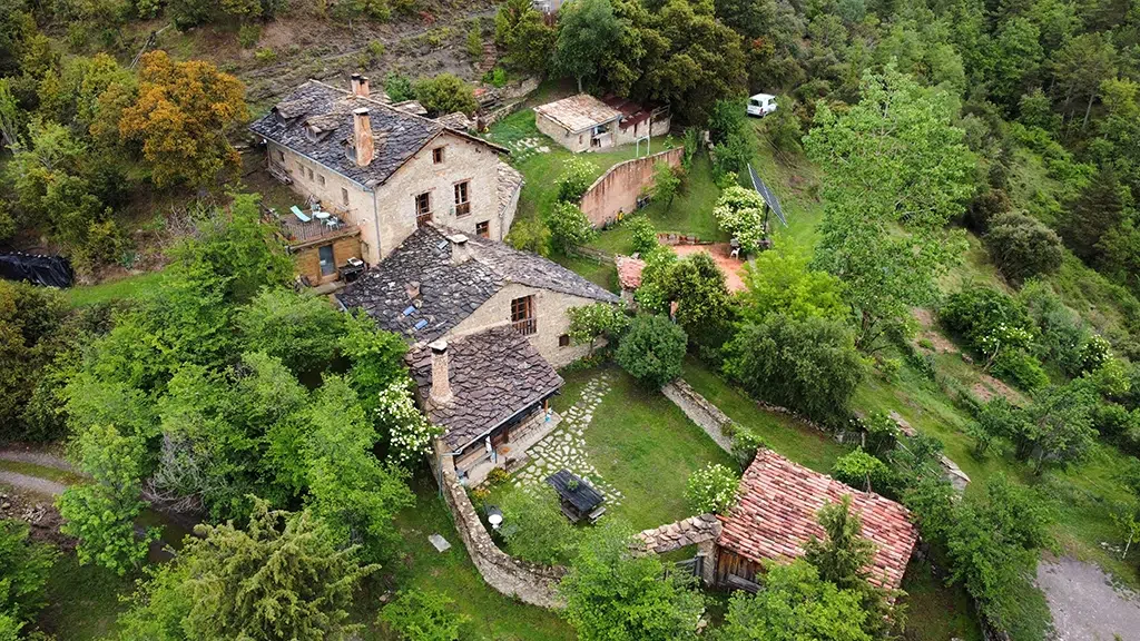 Casas rurales autosuficientes: La Pegatera (Coll de Nargó, Lleida).
