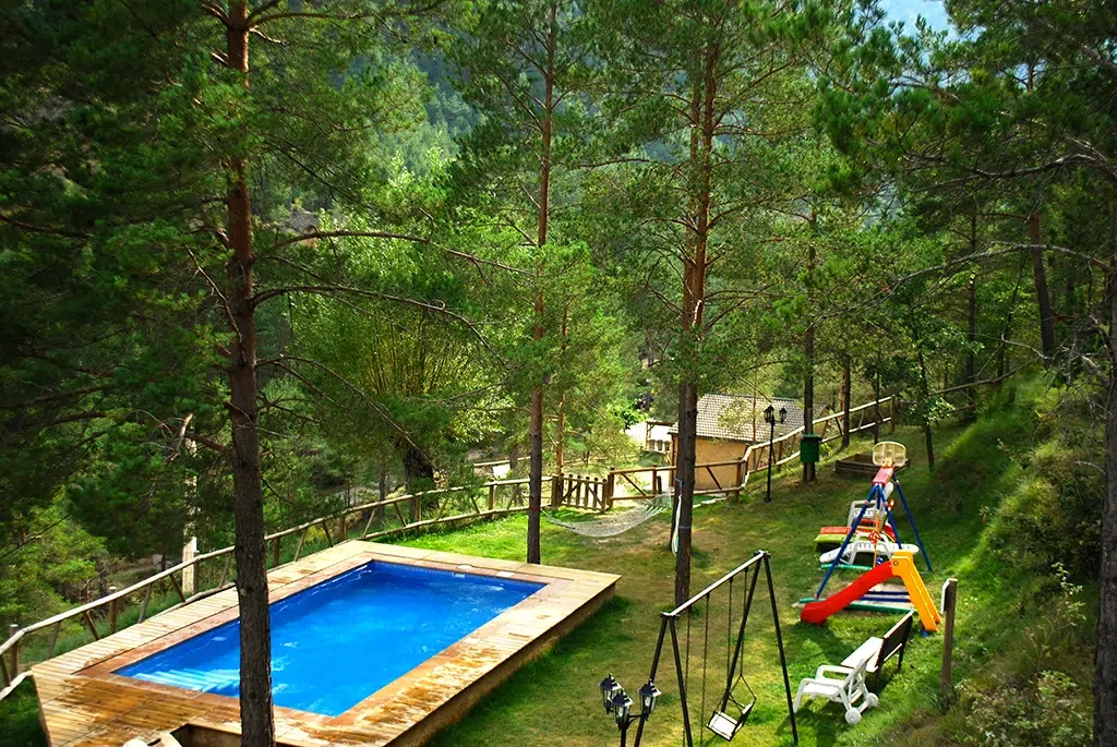 Piscinas increíbles: Casa rural Cal Saragossa, en Guixers (Lleida).
