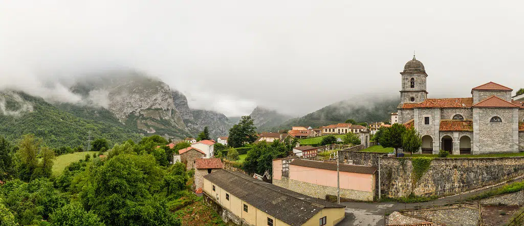 Nubes sobre el Valle de Sajambre