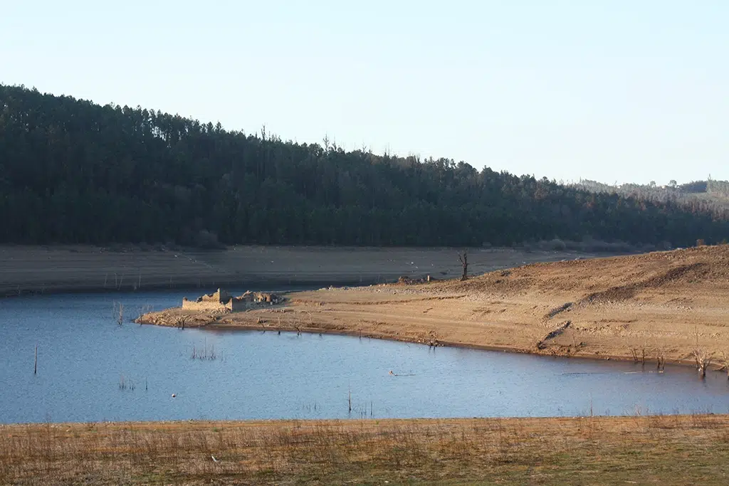 Embalse de Portomouros