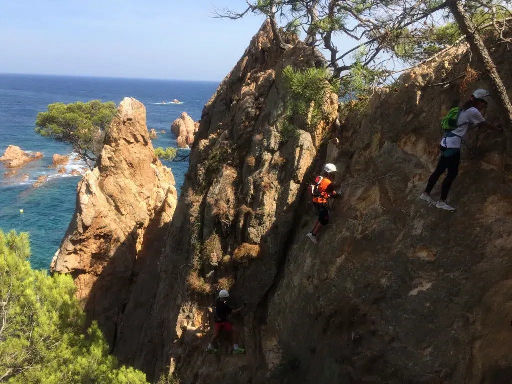 Vía ferrata Cala del Molí en Girona.