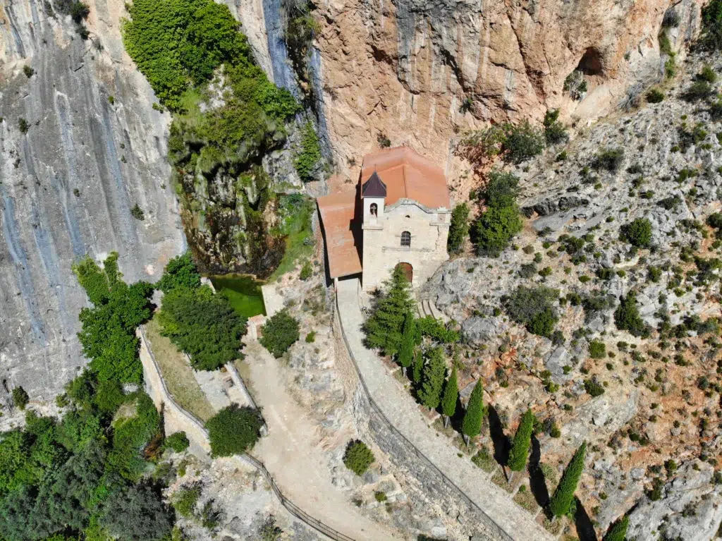 Ermita del Llovedor en Castellote. Por Viajarruteando.