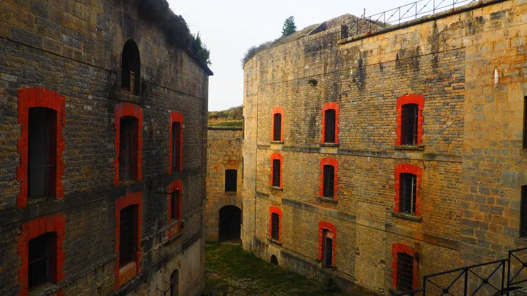 Fuerte de San Cristóbal, donde estaba la antigua cárcel de la Fuga de Ezkaba. Por Búho