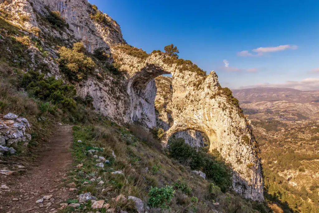 Arcos de Castell de Castells, en Alicante. Por Jose Aldeguer.