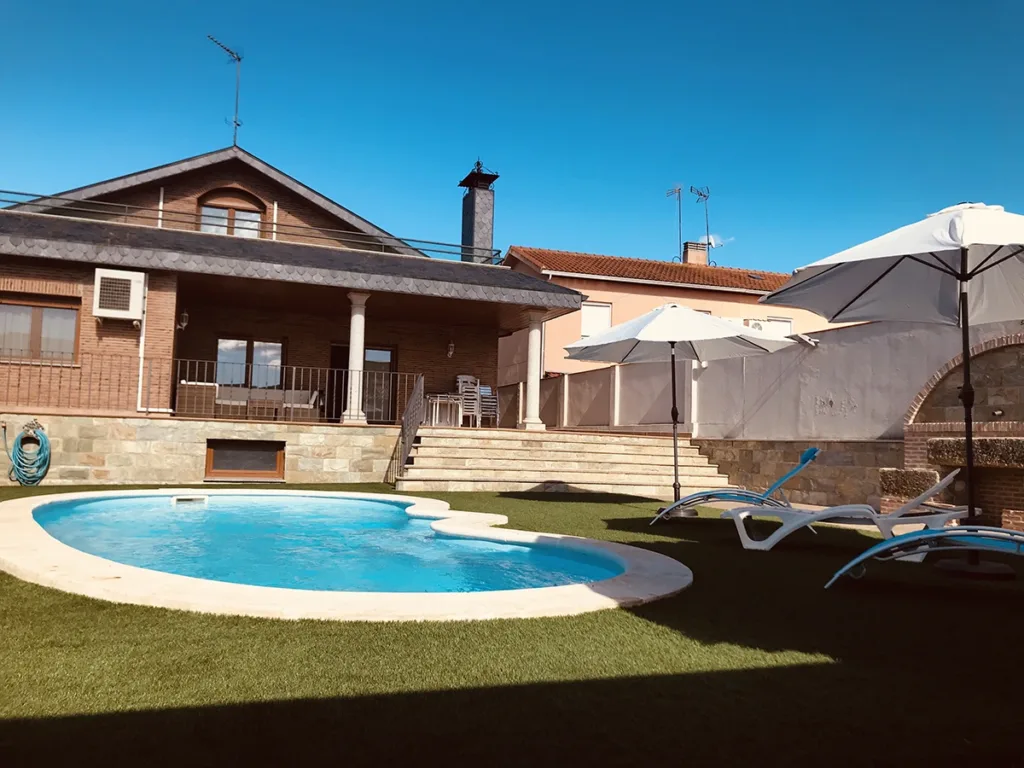 Alojamiento rural Villa de Salvanés, en Villarejo de Salvanés (Madrid).