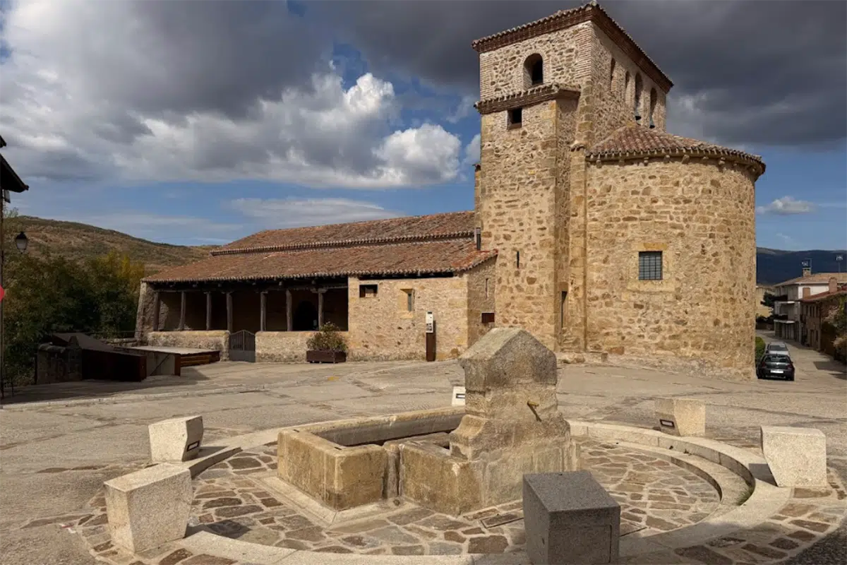 Prádena del Rincón – Iglesia Iglesia de Santo Domingo de Silos, en Prádena del Rincón. Sierra Norte de Madrid