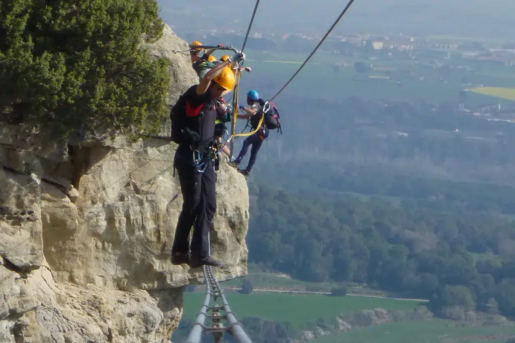 Via ferrada Centelles. Osona, Barcelona