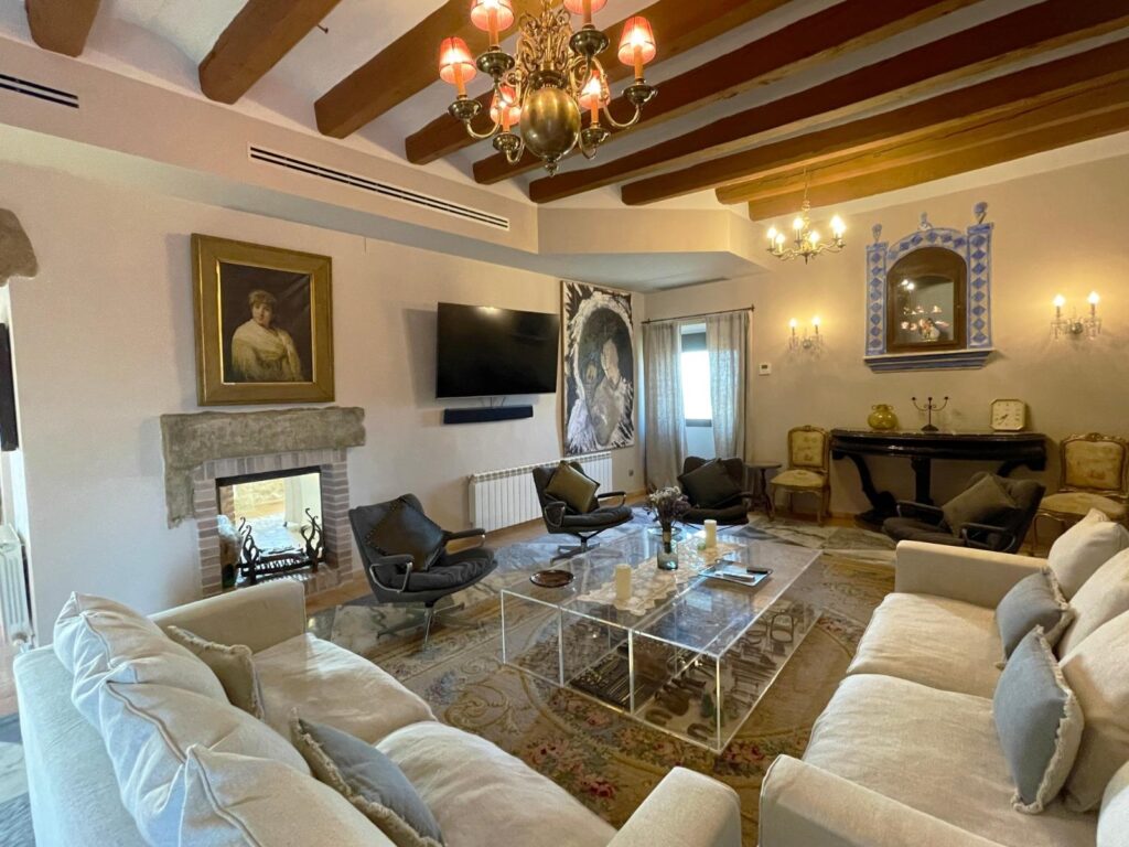 Masía de Queralt (Lleida)