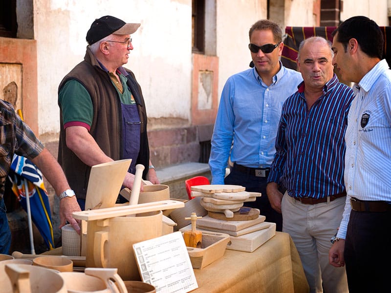 Mercado de artesanía en el Valle de Baztán. Foto Turismo de Valle de Baztán.