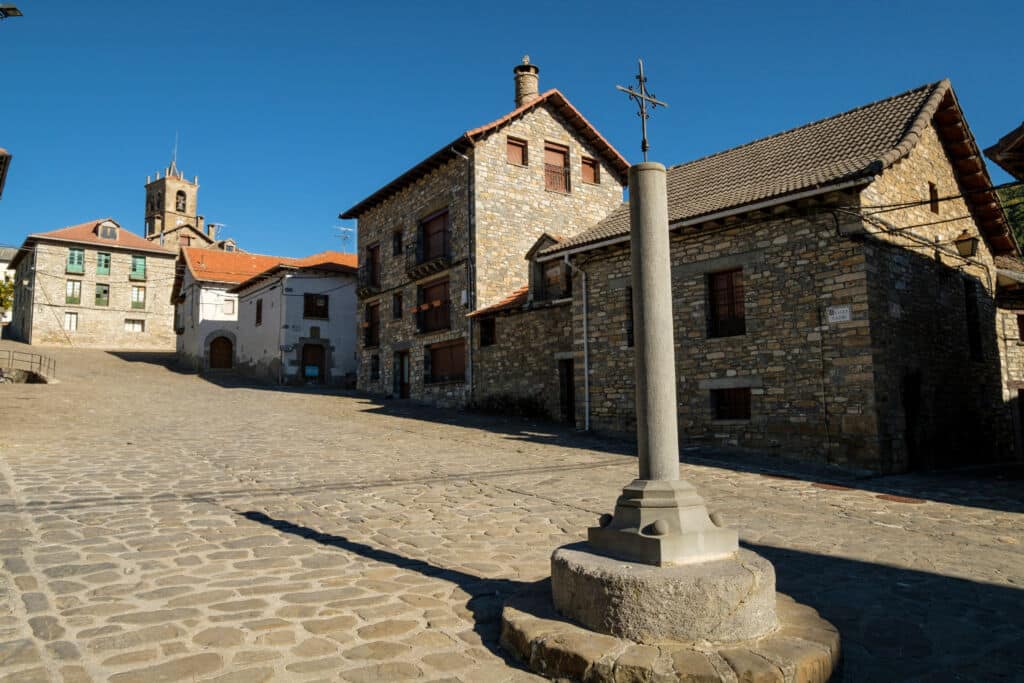 Pueblo de Jasa (Huesca). Por Tolo