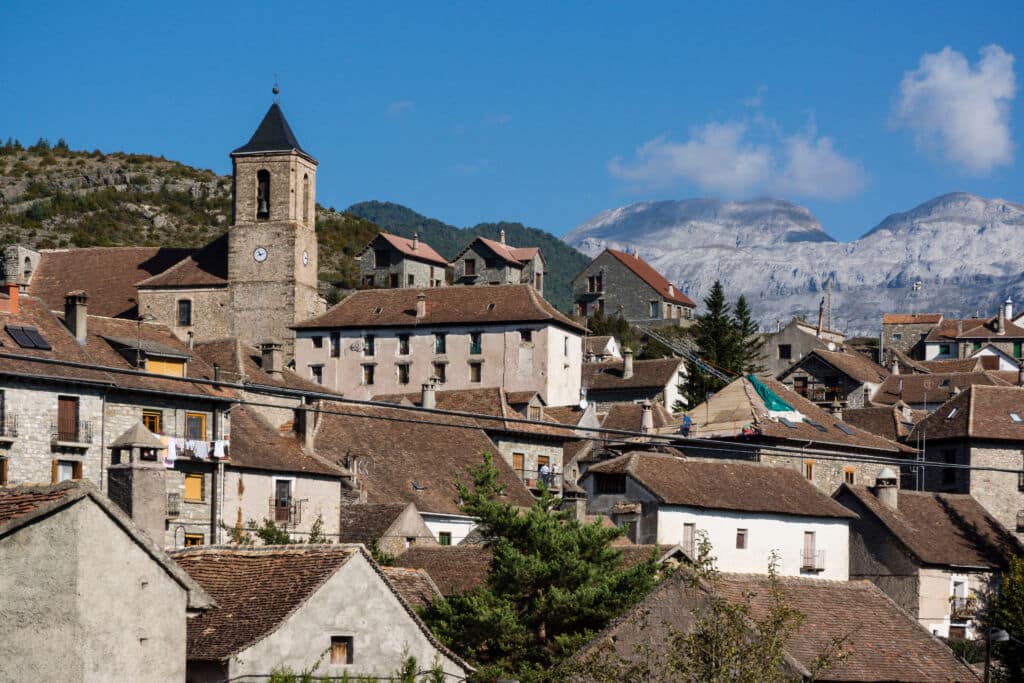 Pueblo de Echo (Huesca). Por Tolo