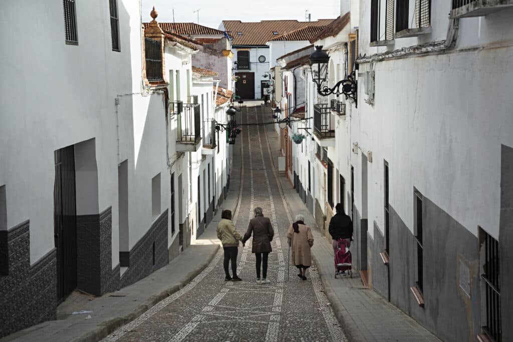 Calles de Jabugo. Por Lola Fdez. Nogales.