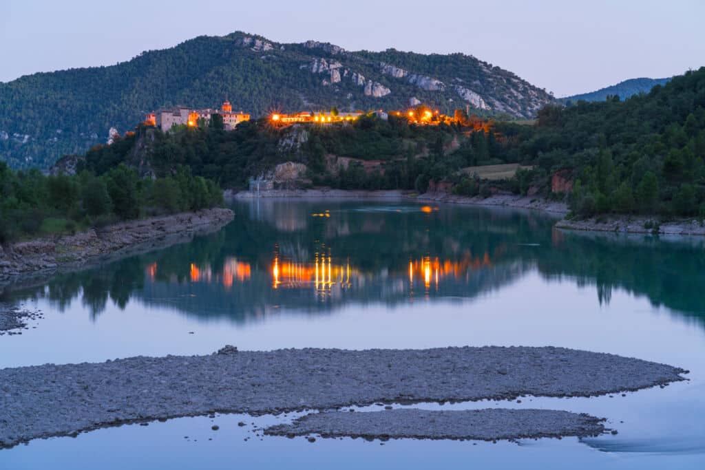 Embalse de El Grado (Huesca). Por JUAN CARLOS MUNOZ