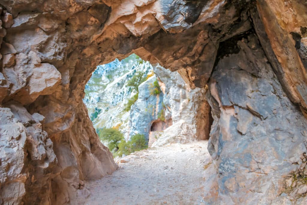 Túnel de la Ruta del Cares. Por unai.