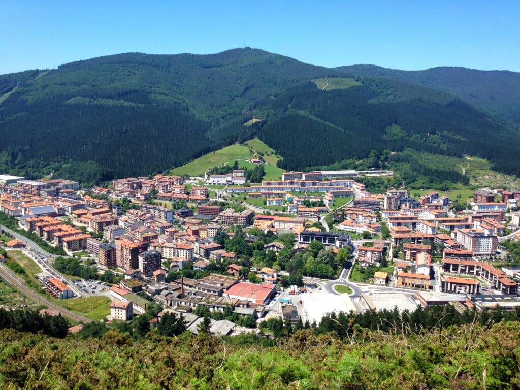 Panorámica de Legazpi (Guipúzcoa).