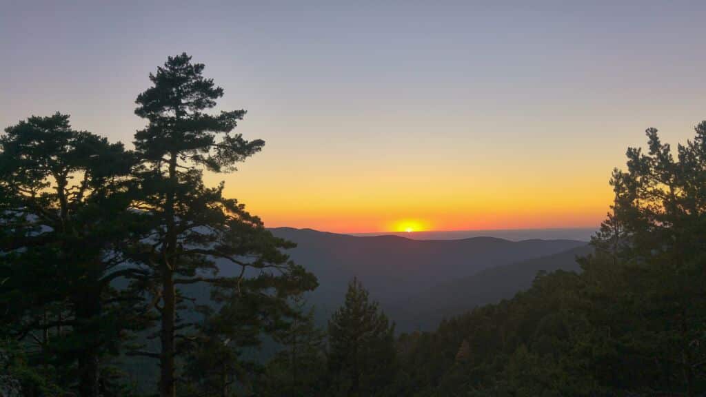 Atardecer en el Puerto de Navacerrada. Por Navacepe.
