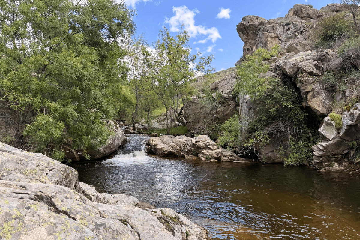 Sierra Oeste de Madrid en dos días: cascadas, monasterios, embalses y pueblos con calma