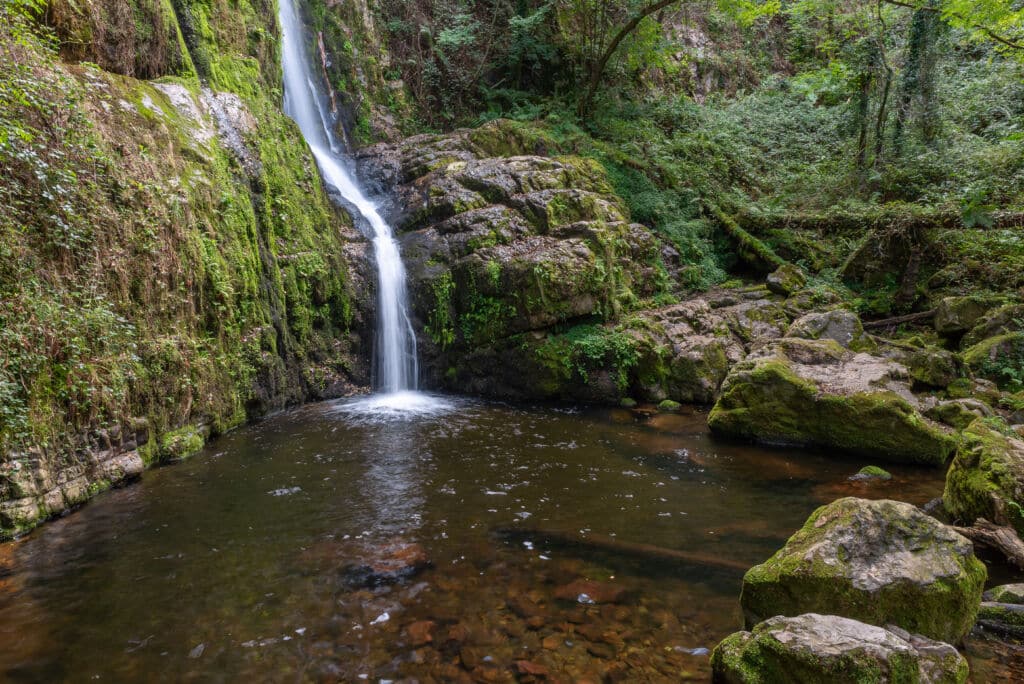 Cascada de Oneta. por Noradoa.
