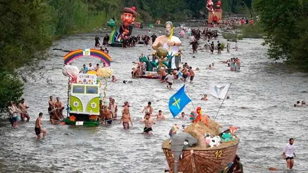 Descenso Folklórico del Nalón. Por Turismo de Asturias
